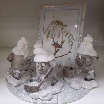 Статуэтка хоккеист воробей